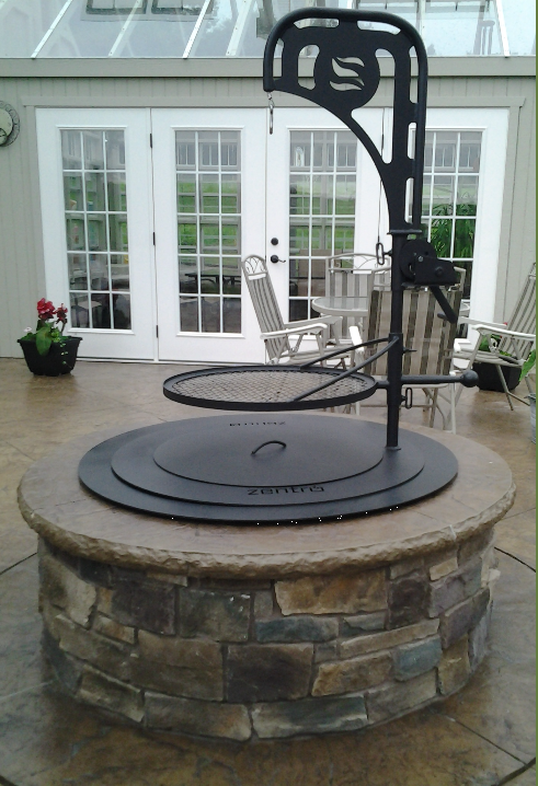 Creative Homescapes Breeo Luxeve Fire Pit